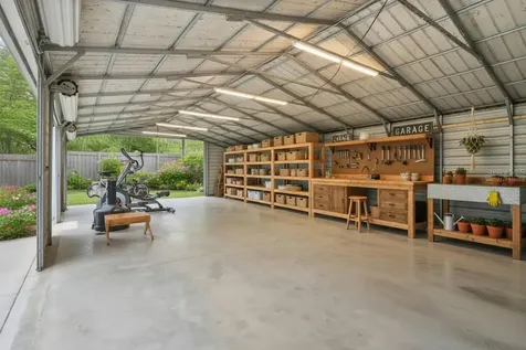 13003 S Betty Point Floral City FL 34436