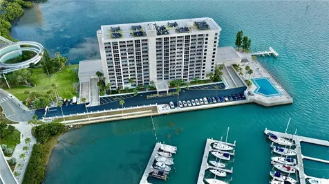 100 Pierce Street Clearwater FL 33756