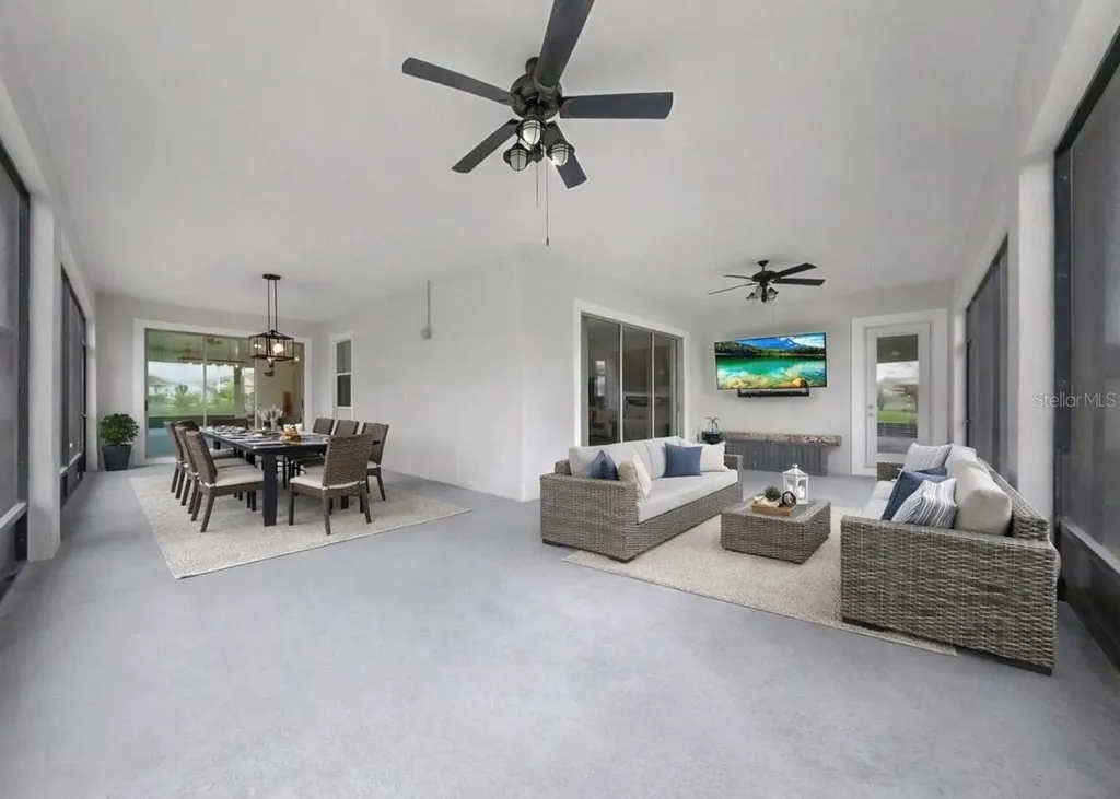 5319 Windy Grove Drive Wimauma FL 33598