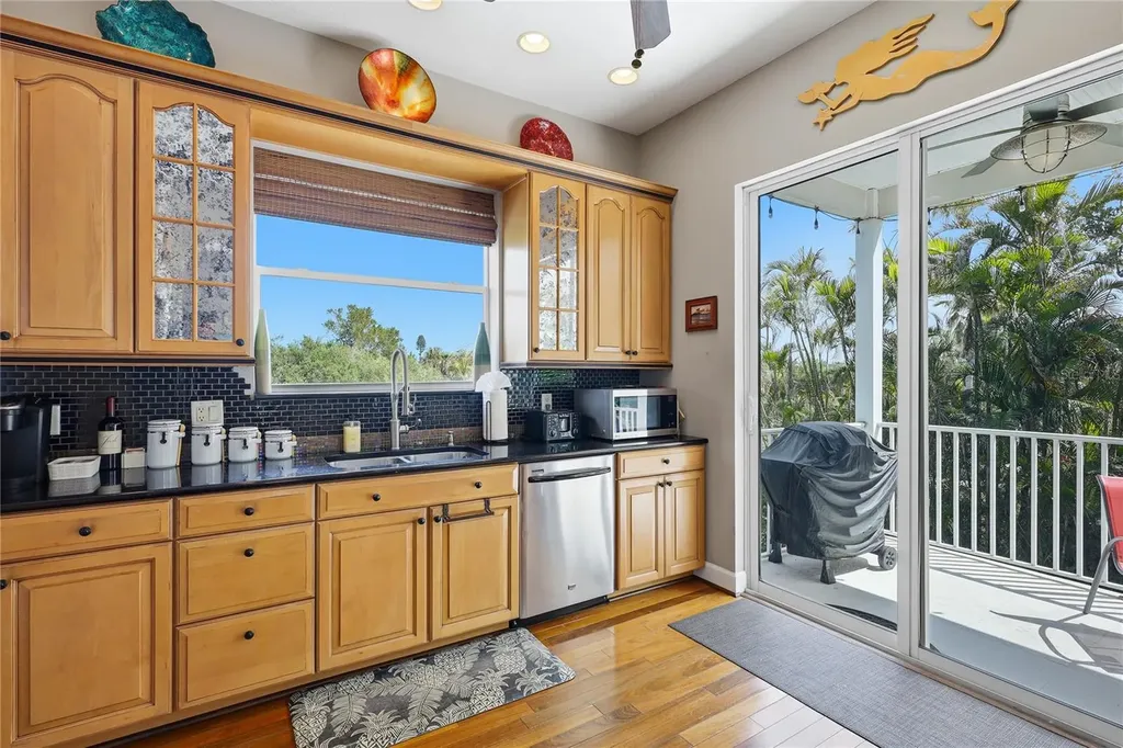 28 Michiana Drive Terra Ceia FL 34250