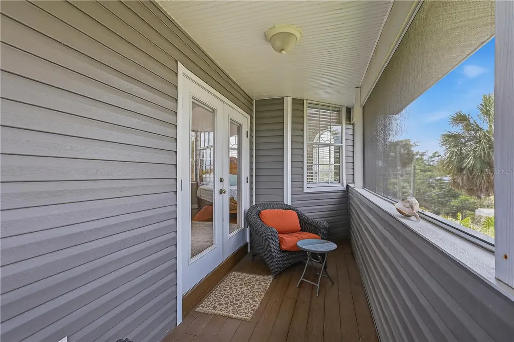28 Michiana Drive Terra Ceia FL 34250