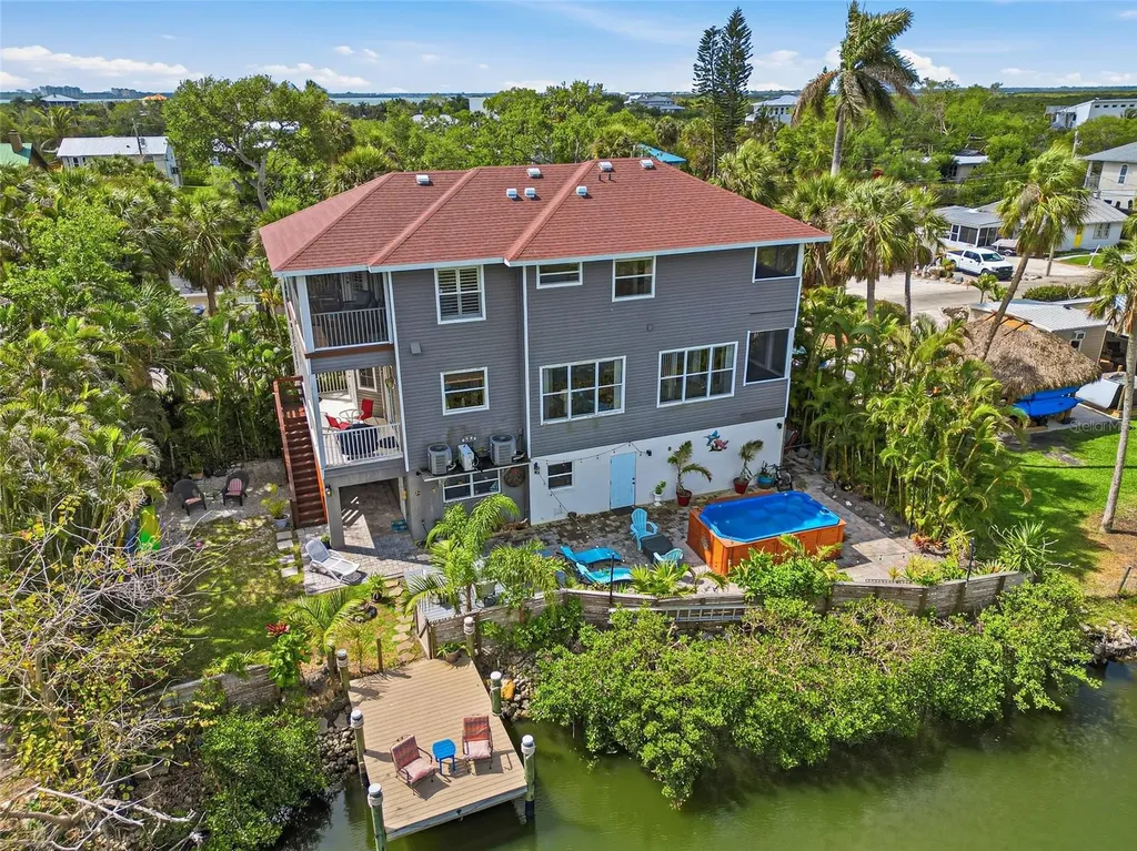 28 Michiana Drive Terra Ceia FL 34250