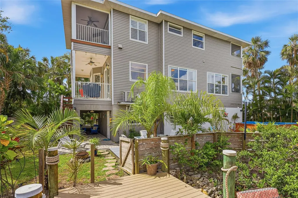 28 Michiana Drive Terra Ceia FL 34250