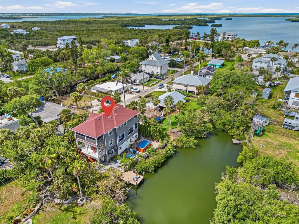 28 Michiana Drive Terra Ceia FL 34250