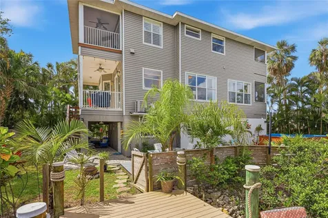 28 Michiana Drive Terra Ceia FL 34250