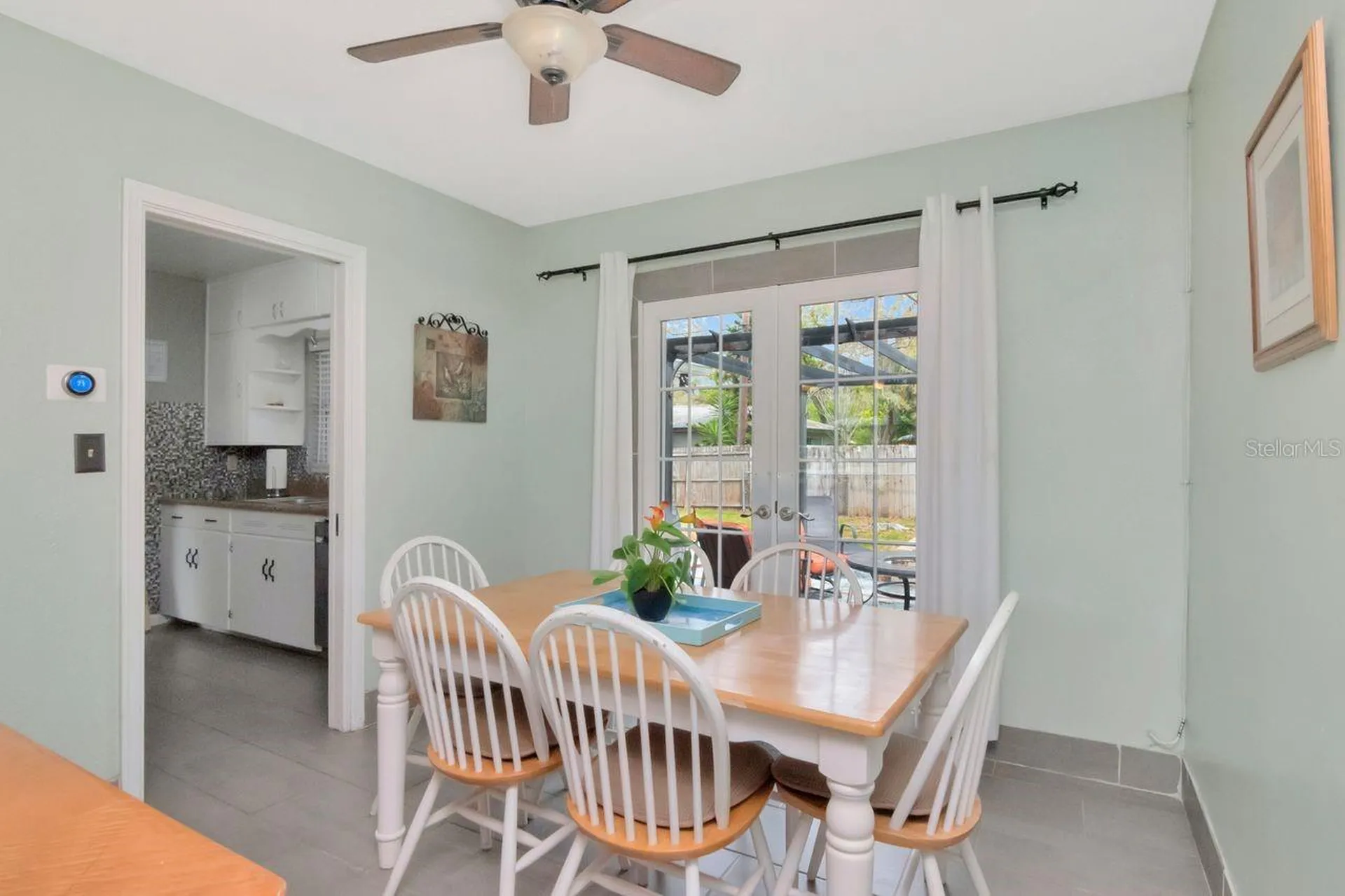 305 Baker Avenue Clearwater FL 33755
