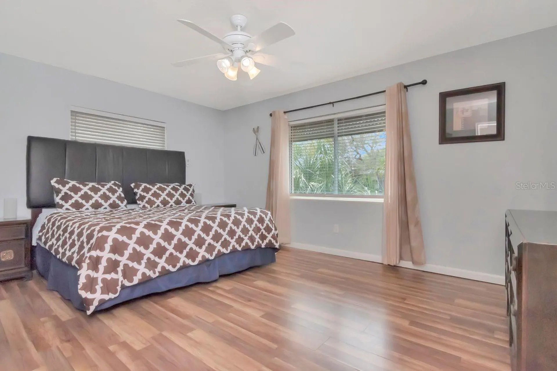 305 Baker Avenue Clearwater FL 33755