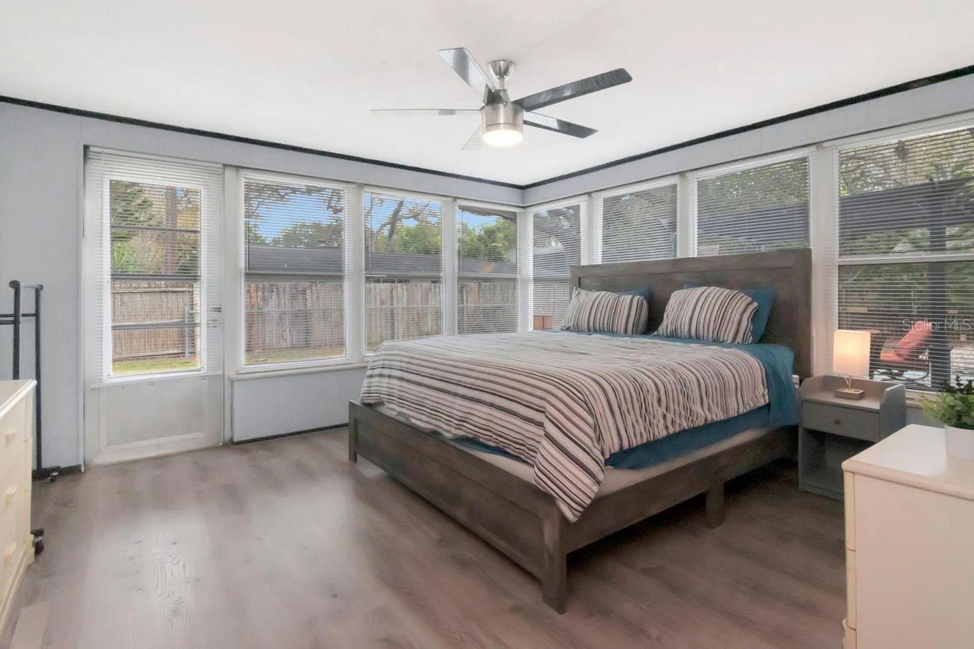 305 Baker Avenue Clearwater FL 33755