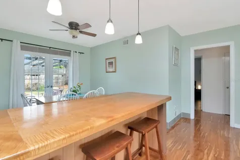 305 Baker Avenue Clearwater FL 33755
