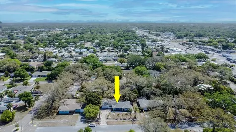 305 Baker Avenue Clearwater FL 33755