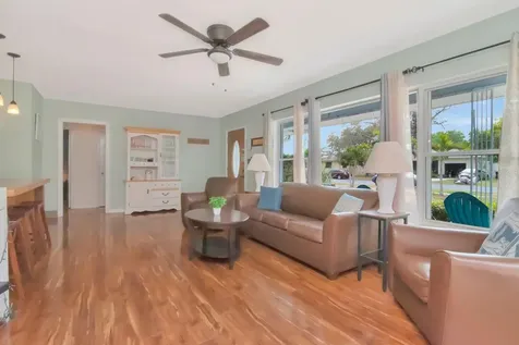305 Baker Avenue Clearwater FL 33755