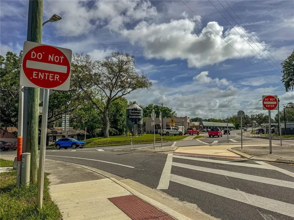 615 Old Hospital Drive Brooksville FL 34601