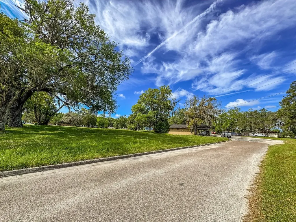 615 Old Hospital Drive Brooksville FL 34601
