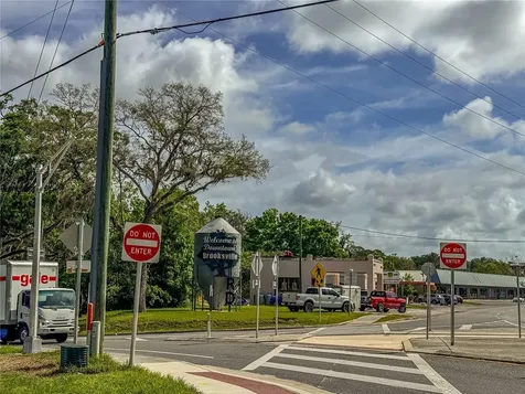 615 Old Hospital Drive Brooksville FL 34601