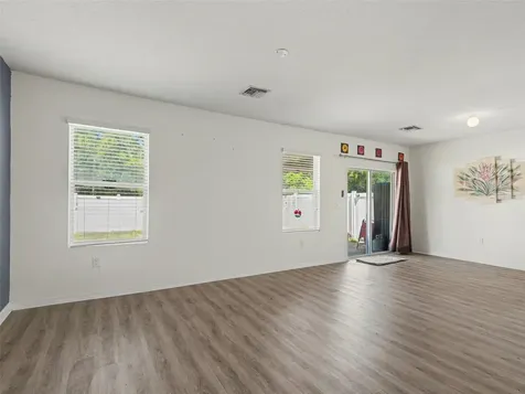 5268 11th Street E Bradenton FL 34203