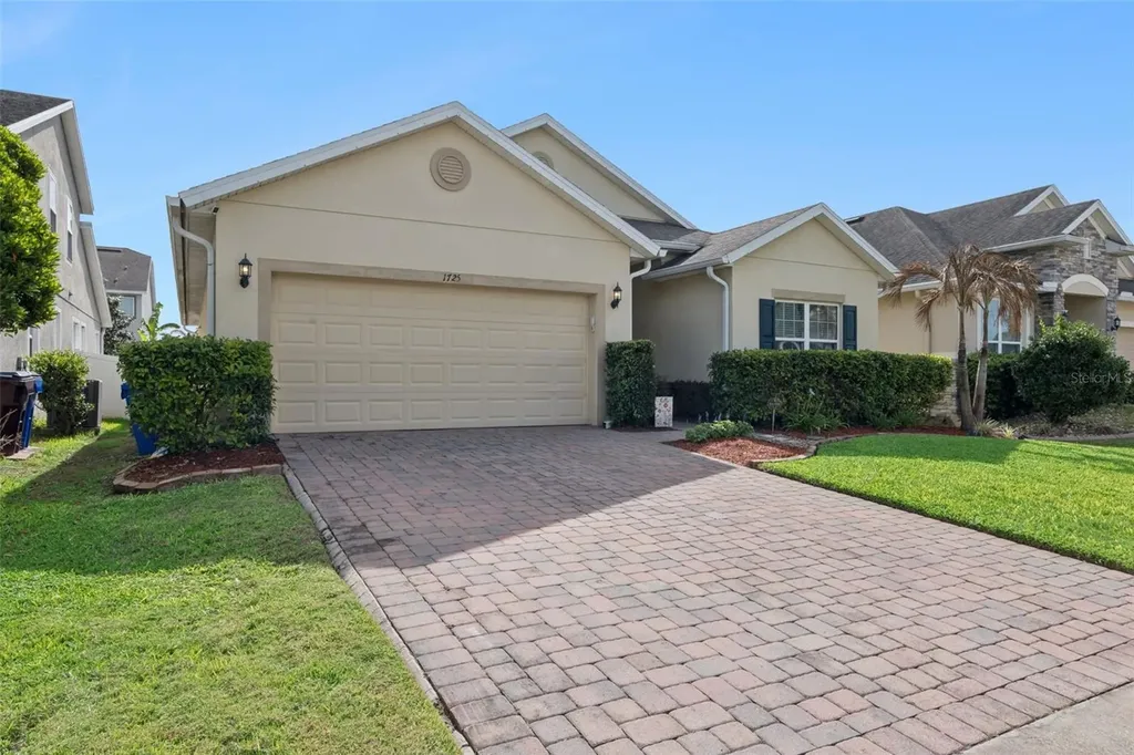 1725 Reflection Lane St Cloud FL 34771