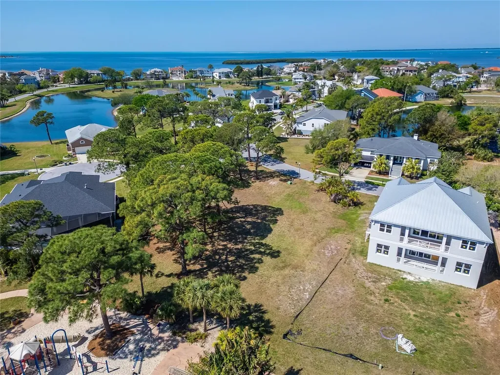 Harbour Watch Drive Tarpon Springs FL 34689