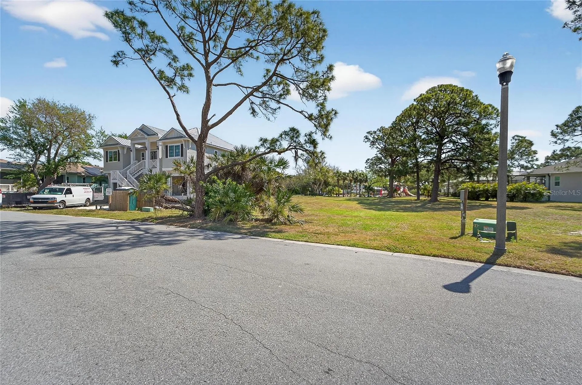 Harbour Watch Drive Tarpon Springs FL 34689
