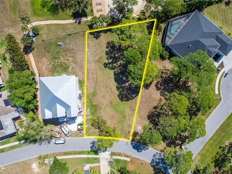 Harbour Watch Drive Tarpon Springs FL 34689