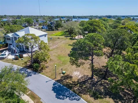 Harbour Watch Drive Tarpon Springs FL 34689