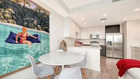 1709 N Tamiami Trail Sarasota FL 34234