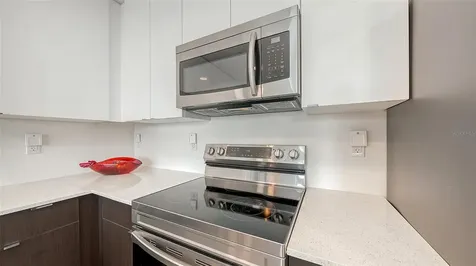 1709 N Tamiami Trail Sarasota FL 34234