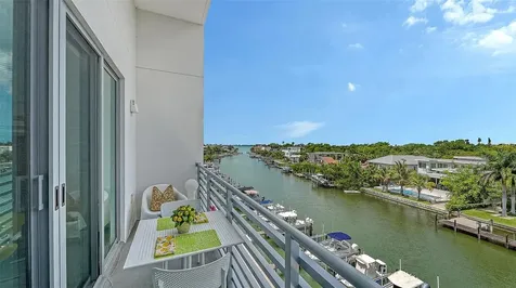 1709 N Tamiami Trail Sarasota FL 34234