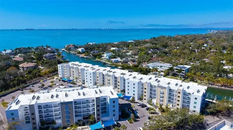 1709 N Tamiami Trail Sarasota FL 34234