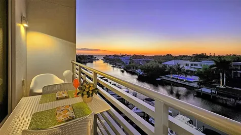 1709 N Tamiami Trail Sarasota FL 34234