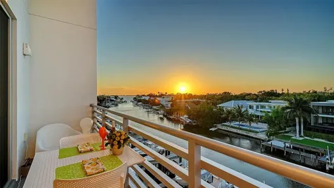 1709 N Tamiami Trail Sarasota FL 34234