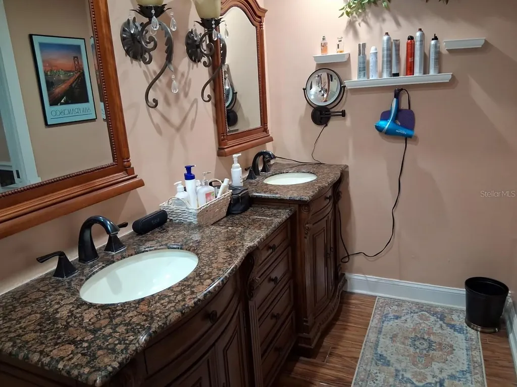 12213 Saddle Strap Row Hudson FL 34667