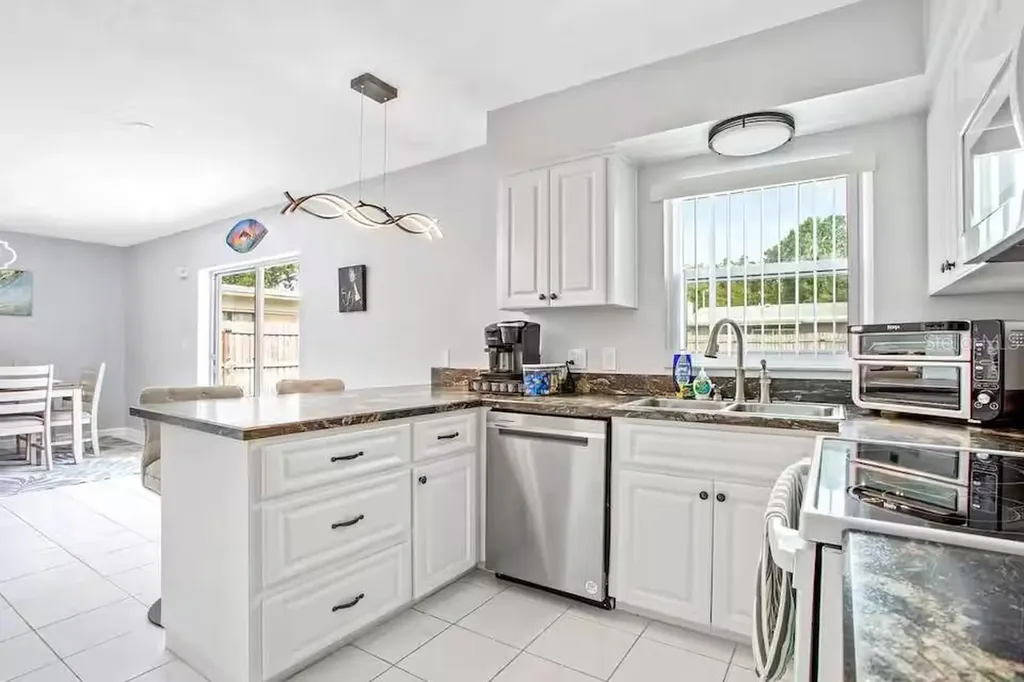 12931 127th Avenue Largo FL 33774