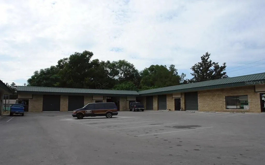 1706 N Magnolia Avenue Ocala FL 34475