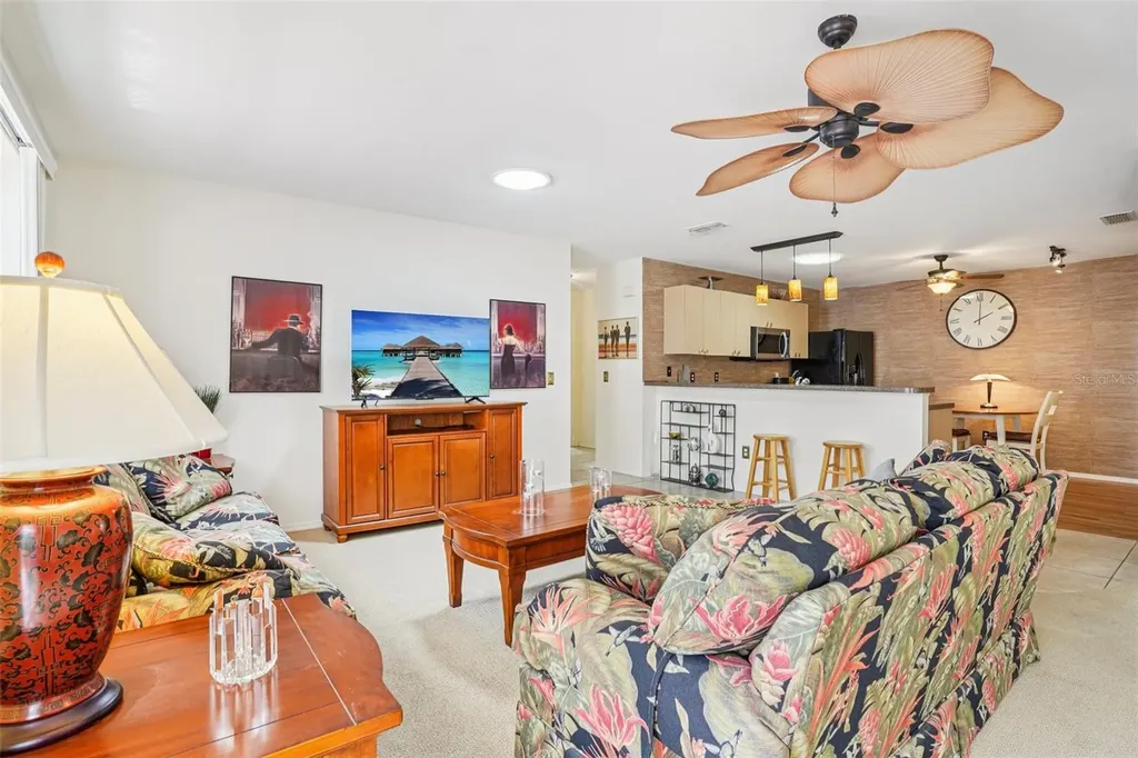 456 Hildalgo Drive The Villages FL 32159