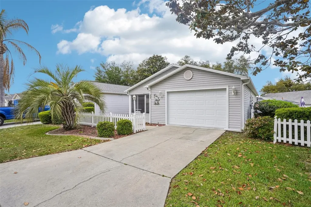 456 Hildalgo Drive The Villages FL 32159