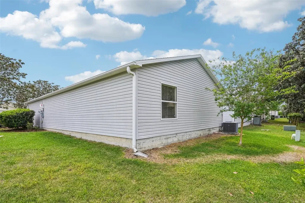 456 Hildalgo Drive The Villages FL 32159