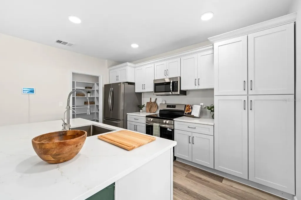 9714 Oak Ranch Crescent Court Thonotosassa FL 33592