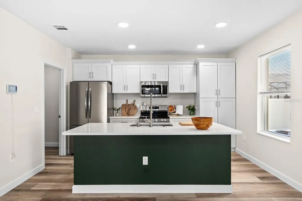 9714 Oak Ranch Crescent Court Thonotosassa FL 33592
