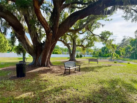 9714 Oak Ranch Crescent Court Thonotosassa FL 33592