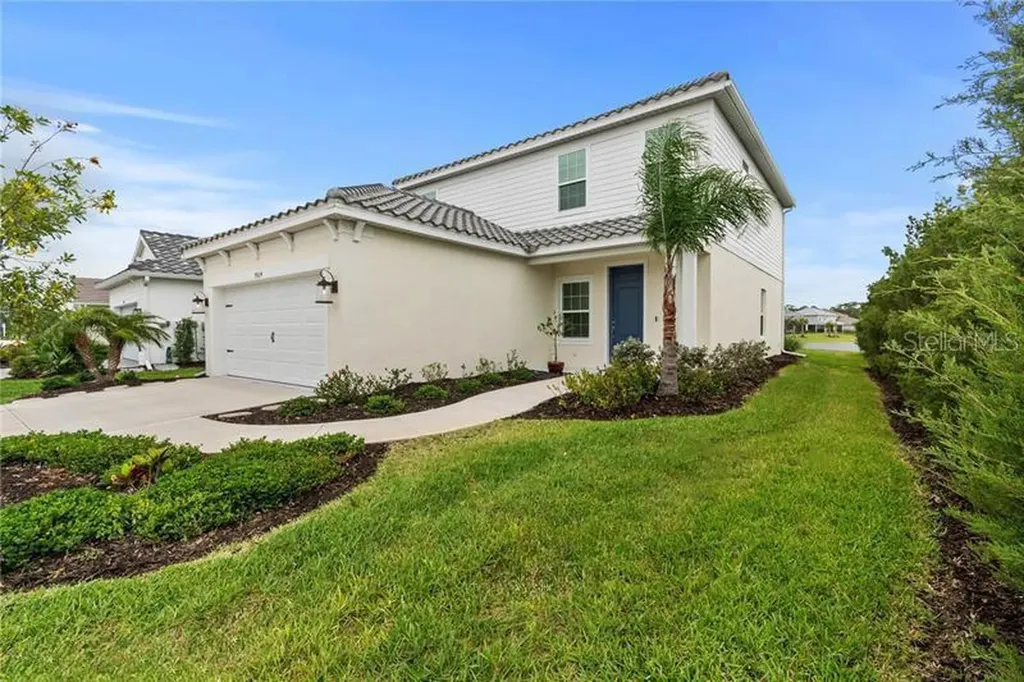 9924 Crystal Isle Circle Sarasota FL 34241
