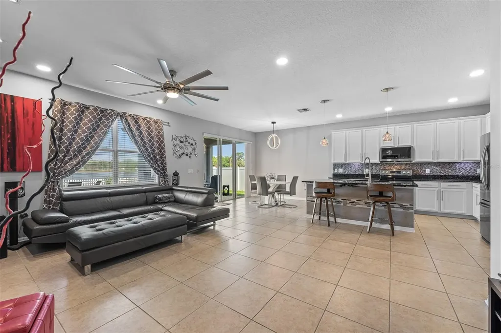 613 Cortona Drive Orlando FL 32828