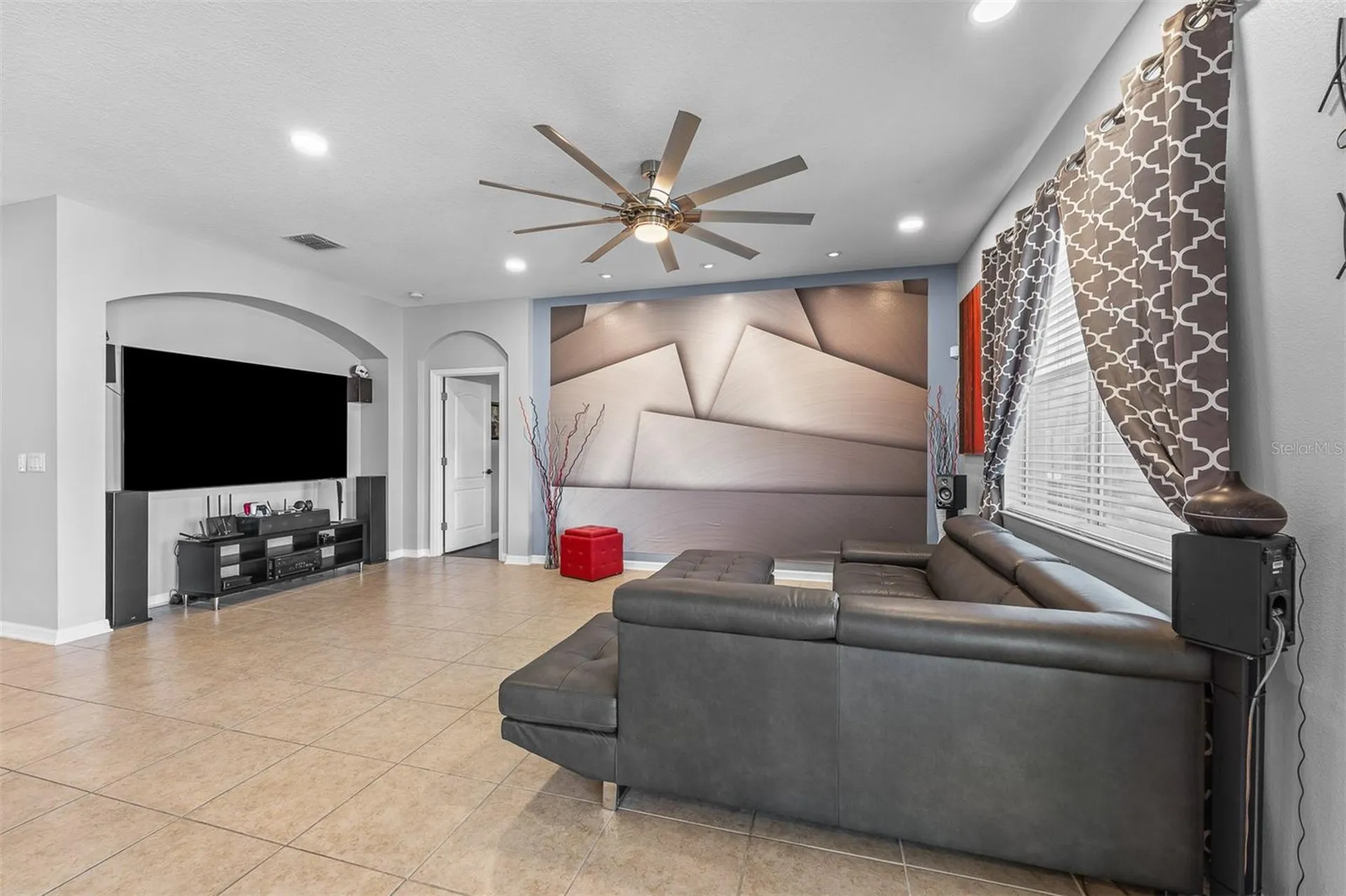 613 Cortona Drive Orlando FL 32828