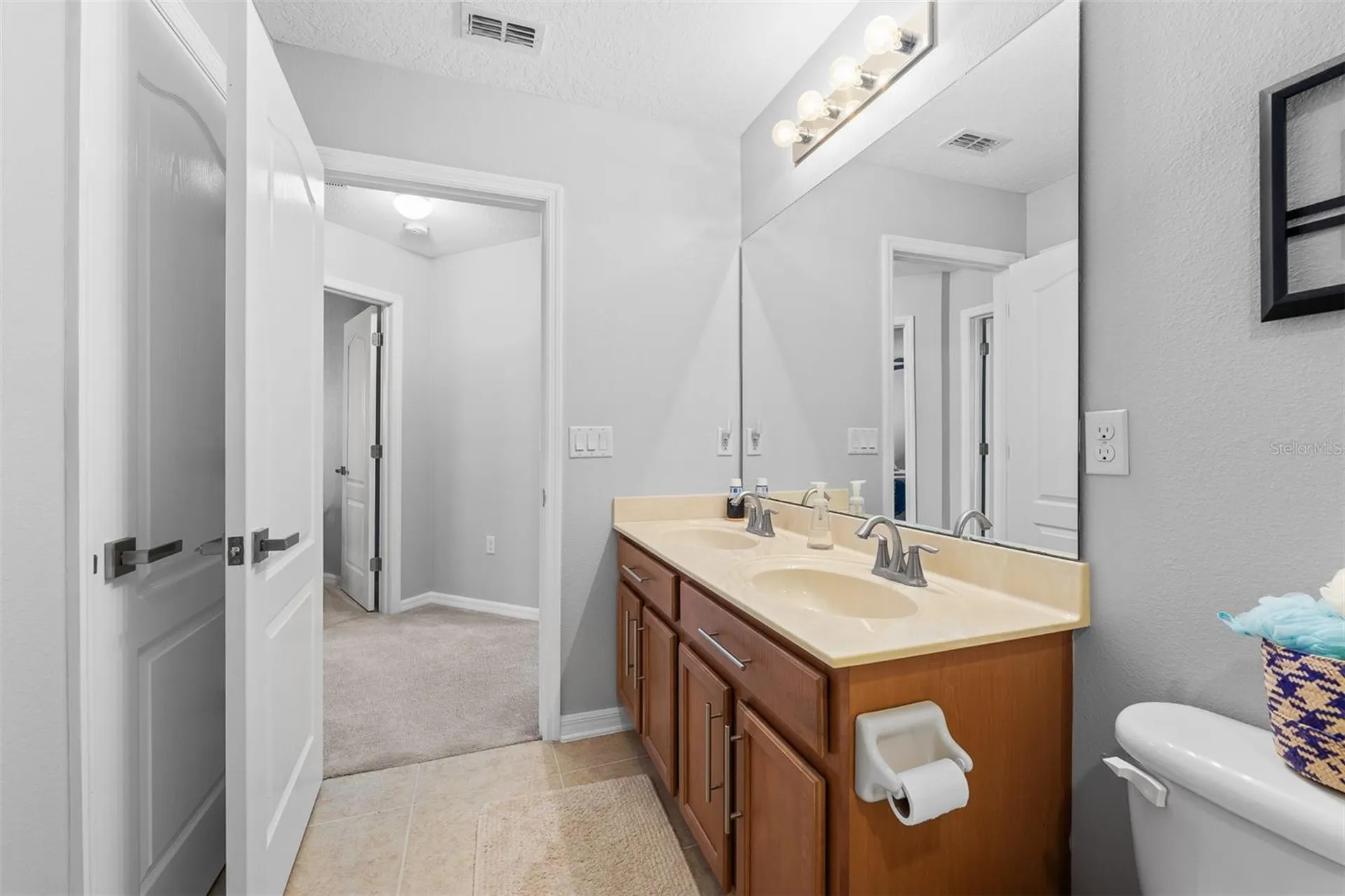 613 Cortona Drive Orlando FL 32828