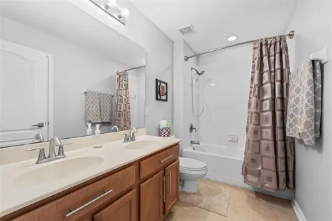 613 Cortona Drive Orlando FL 32828