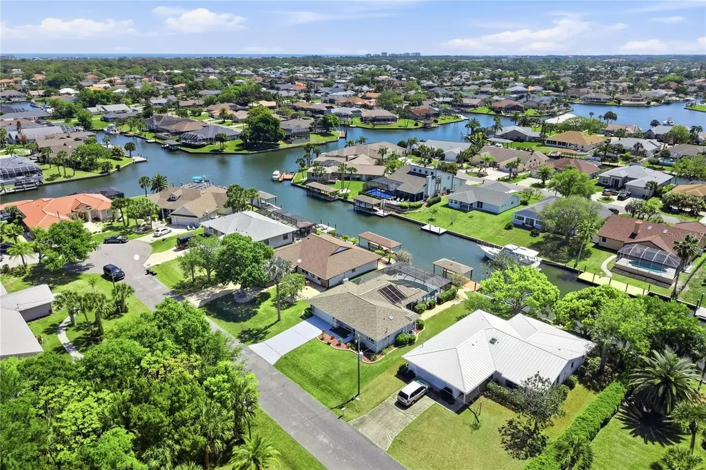 16 Cedardale Court Palm Coast FL 32137