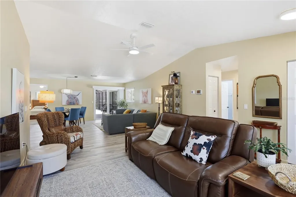 16 Cedardale Court Palm Coast FL 32137