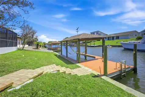 16 Cedardale Court Palm Coast FL 32137