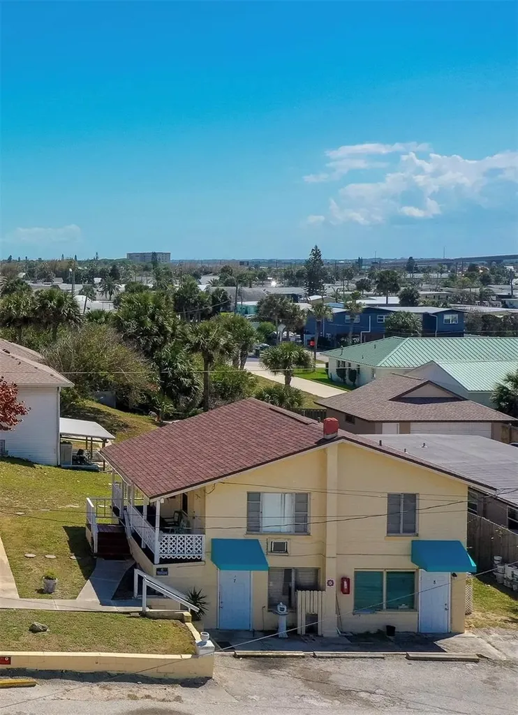 3226 S Atlantic Avenue Daytona Beach FL 32118