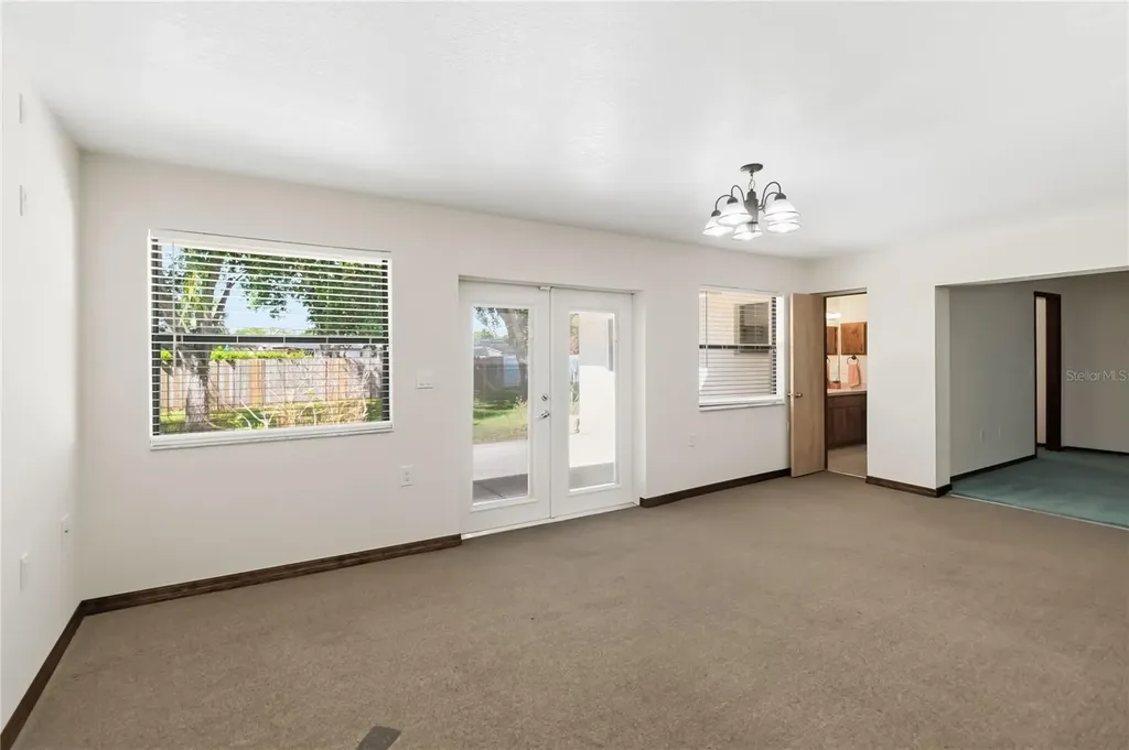 2106 Peach Tree Boulevard St Cloud FL 34769