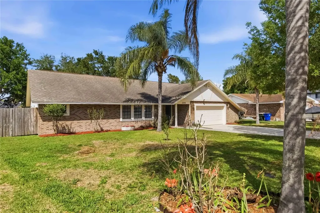 2106 Peach Tree Boulevard St Cloud FL 34769